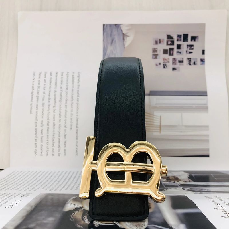 Burberry belt QC 3