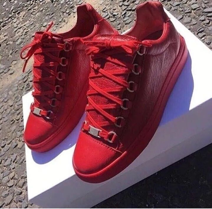 Balenciaga Arena Low QC 3