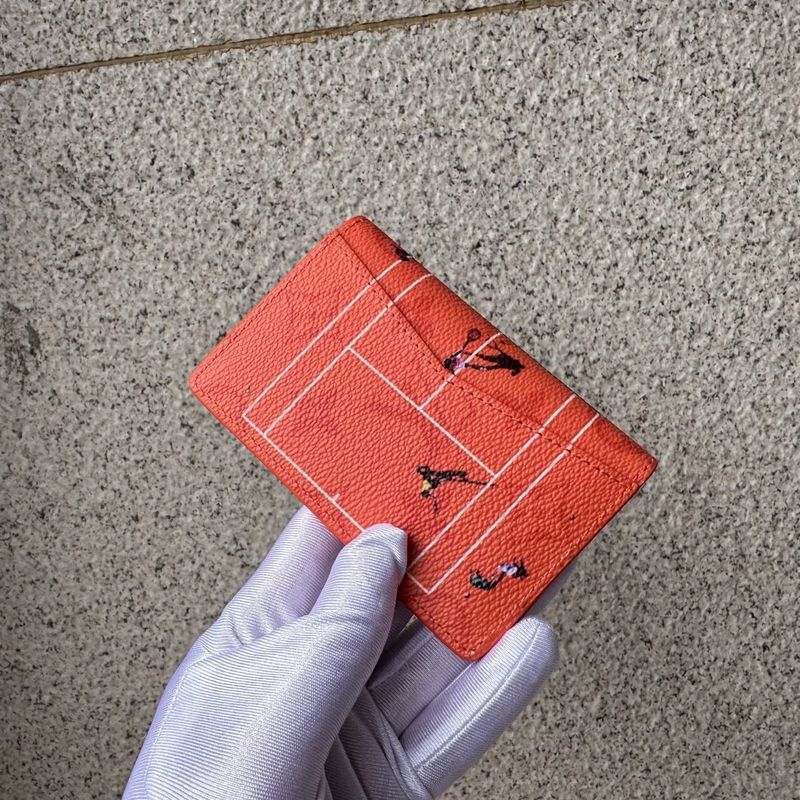 Lv WALLET QC 3