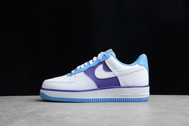 Nike QC 2