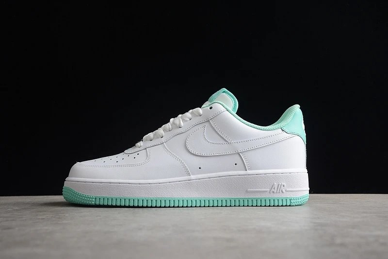 Nike QC 3