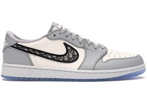 Air Jordan 1 AJ1 Sneakers photo 3