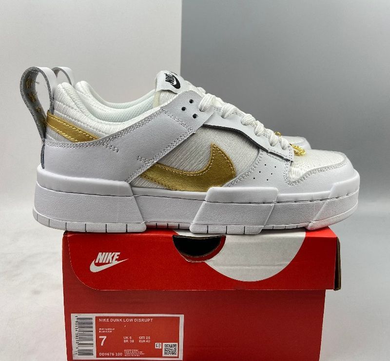 Nike Dunk Shoes photo 4