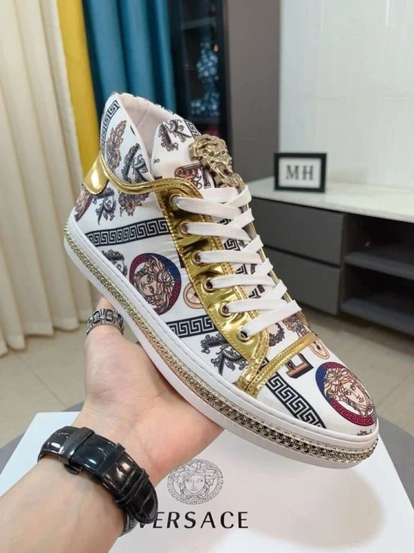 Versace Shoes photo 4
