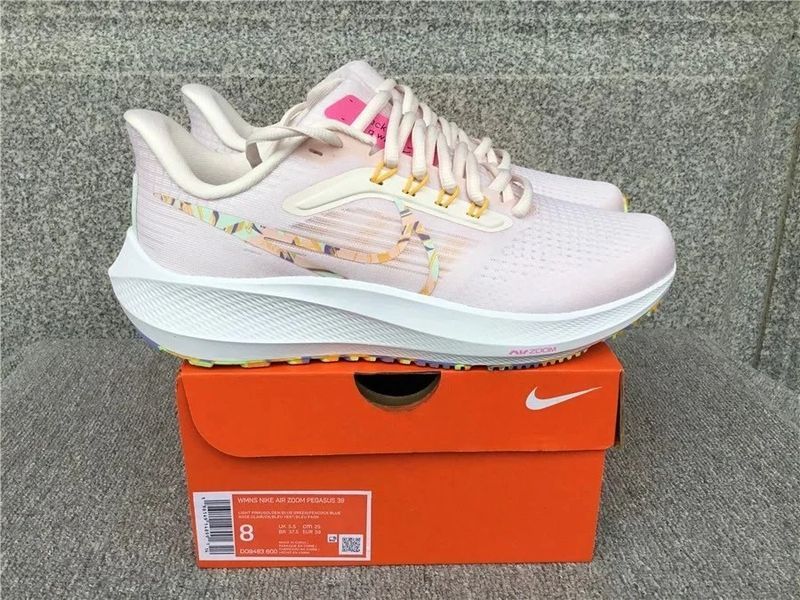 Nike Air Zoom Pegasus 39 Sneakers photo 4