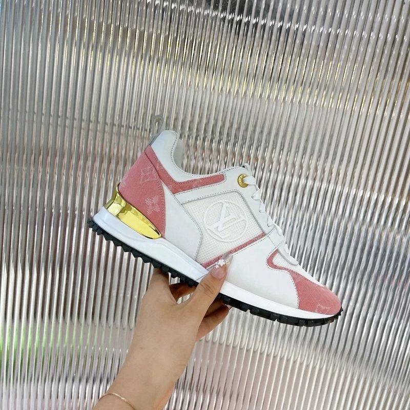 LV Louis Vuitton Run Away Sneakers photo 4
