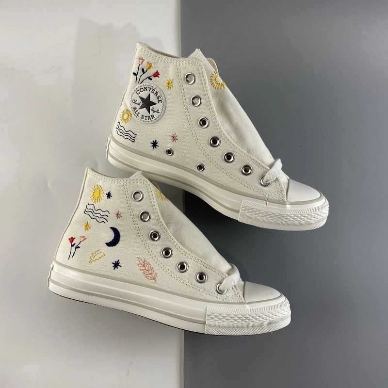 Converse Chuck Taylor Shoes photo 4