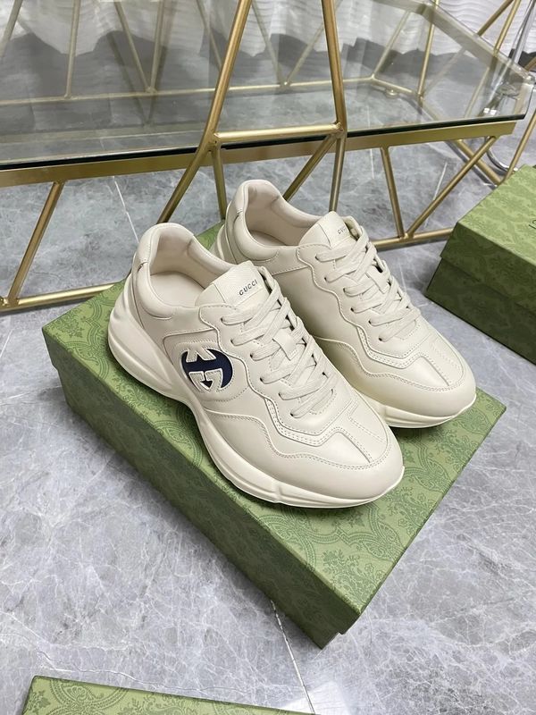 GUCCI Rhyton Shoes photo 4