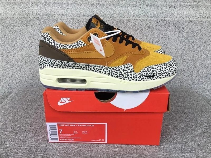 Nike Air Max 1 Sneakers photo 4