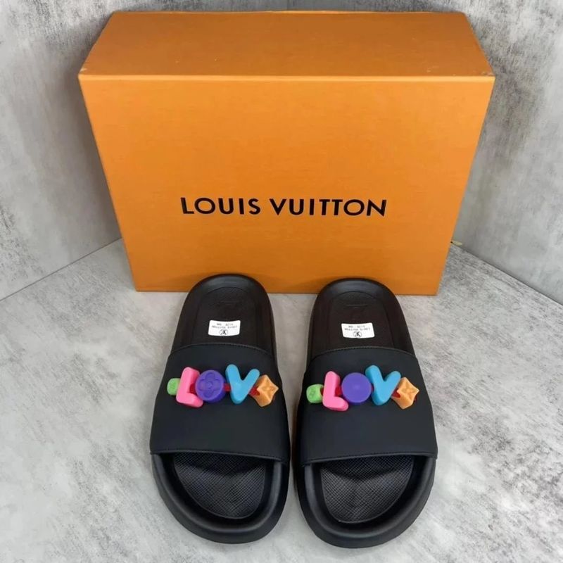 Louis Vuitton Slides photo 4