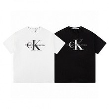 CK Calvin Klein T-Shirt photo 3