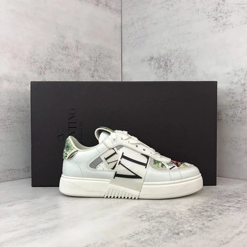 Valentino Shoes photo 4