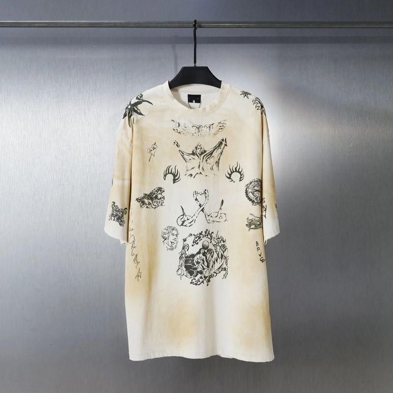 Balenciaga Graffiti T-Shirt photo 4