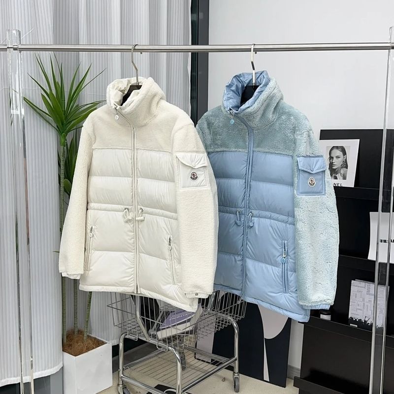 Moncler down jacket photo 4