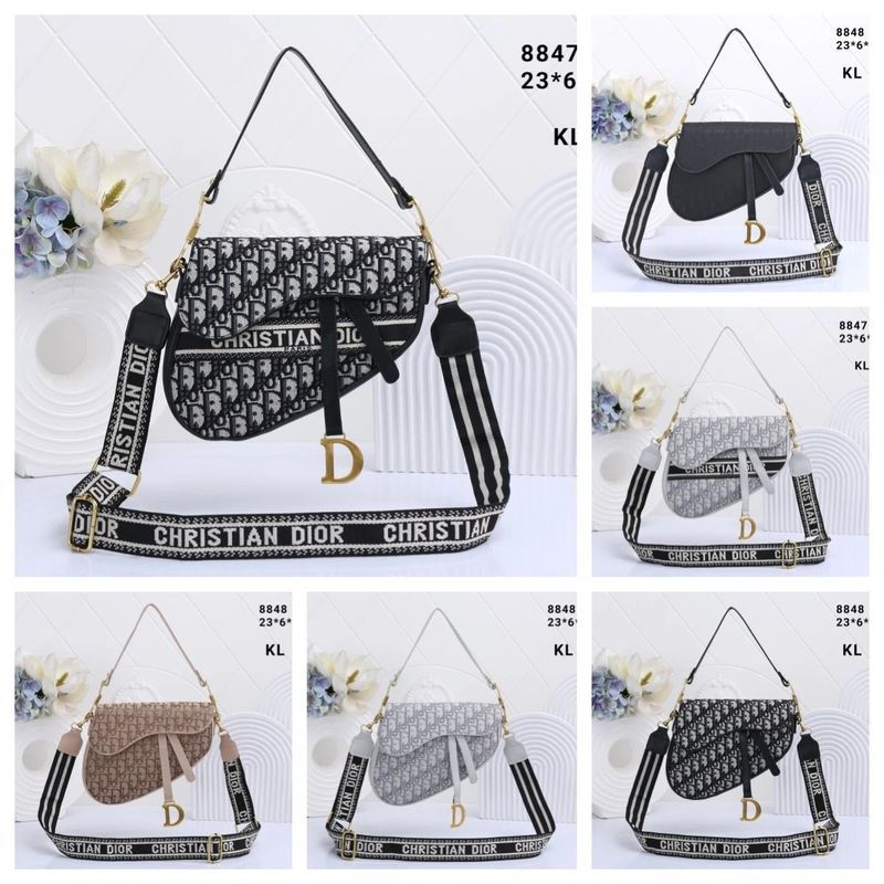 Dior Crossbody Bag photo 4