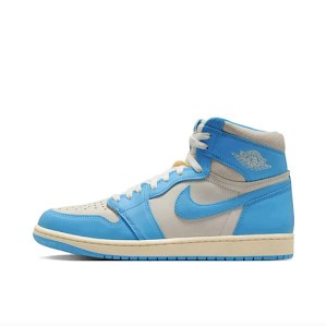 Jordan Air Jordan 1 HIGH Shoes photo 3