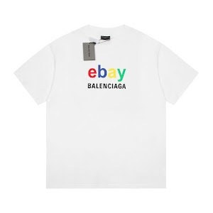 Balenciaga Bay T-Shirt photo 3