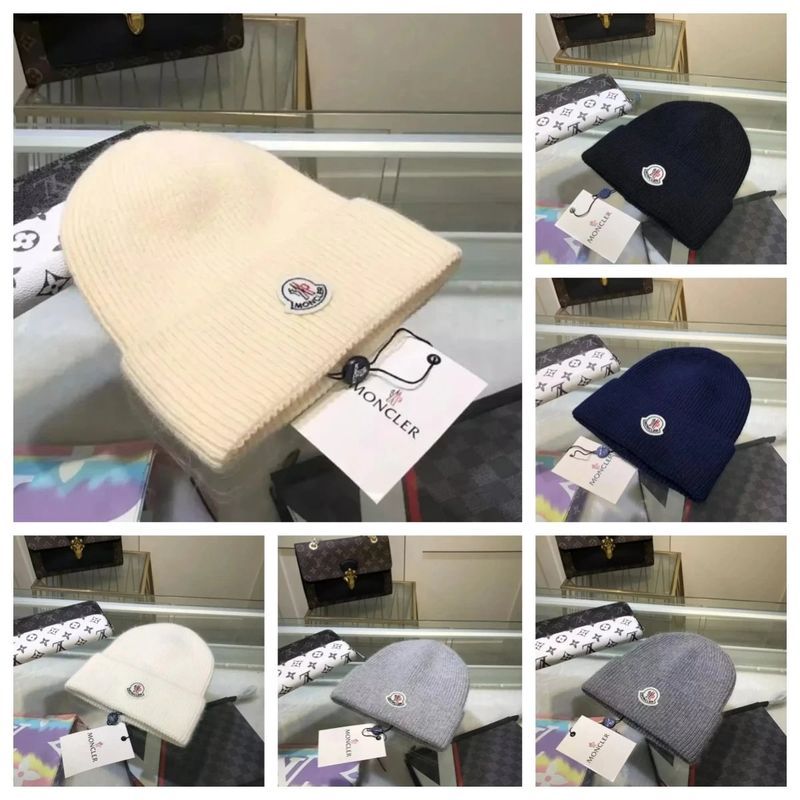 Moncler Beanie photo 4