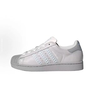 Adidas Originals SUPERSTAR 2 Shoes photo 2