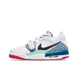 Jordan Legacy 312 Shoes photo 3