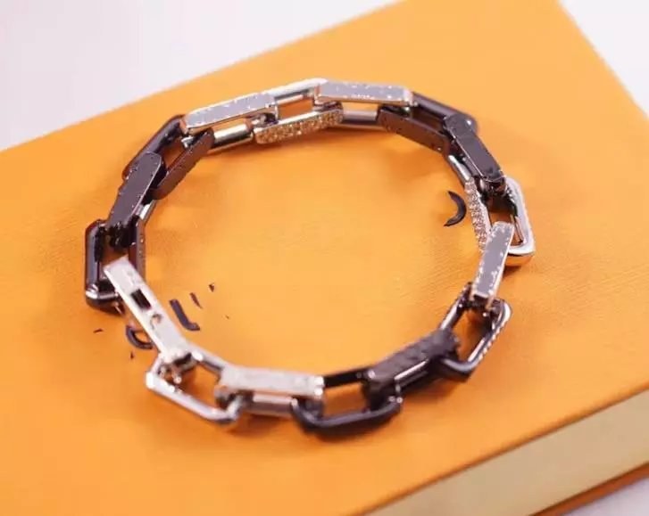 LV Louis Vuitton bracelets photo 4