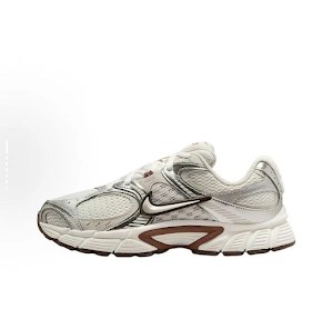 Nike V5 RNR Shoes photo 2