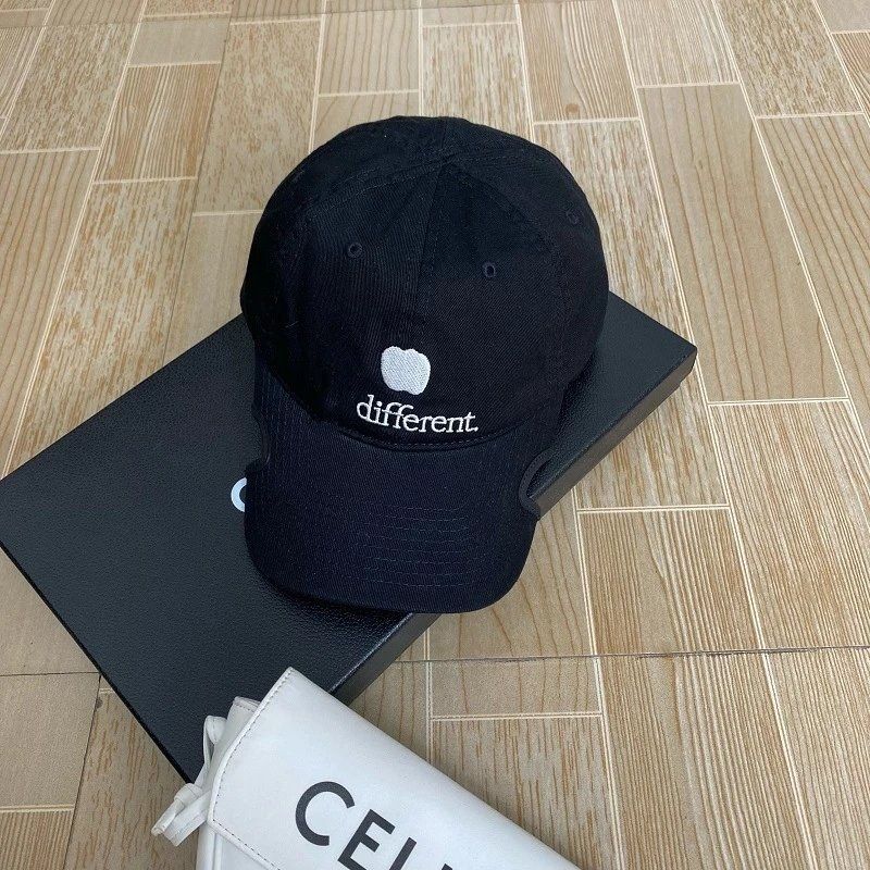 Balenciaga Cap photo 4