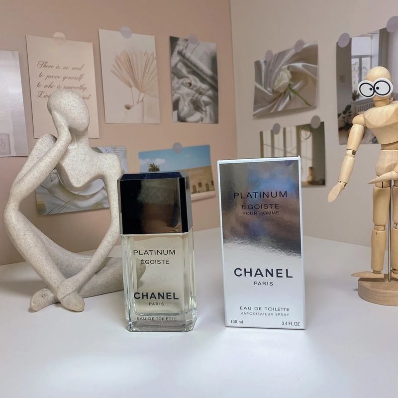 Chanel Perfume photo 4