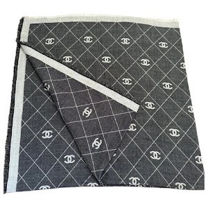 Chanel scarf photo 3