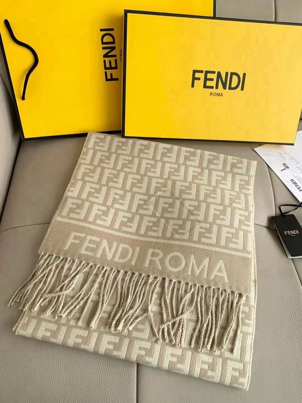 FENDI scarf photo 4