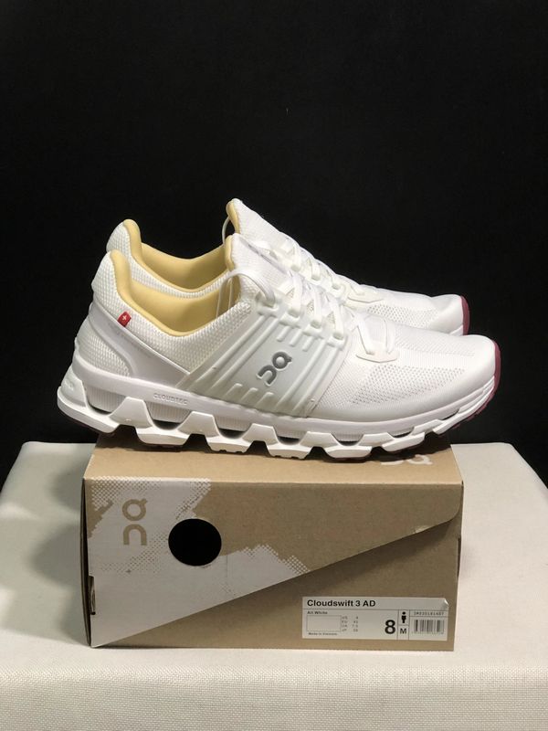 On Running Clouds Sneakers photo 4