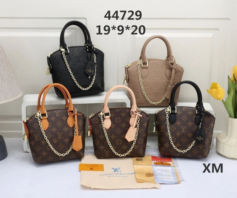 LV Louis Vuitton Handbags photo 4