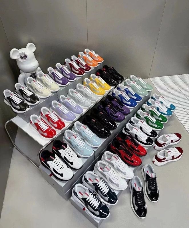 Prada Shoes photo 4