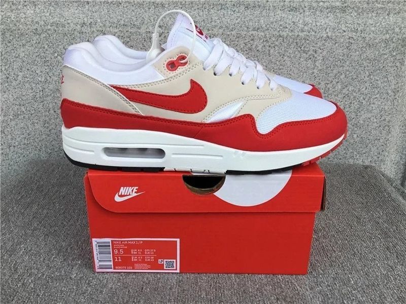 Nike Air Max 1 Sneakers photo 4