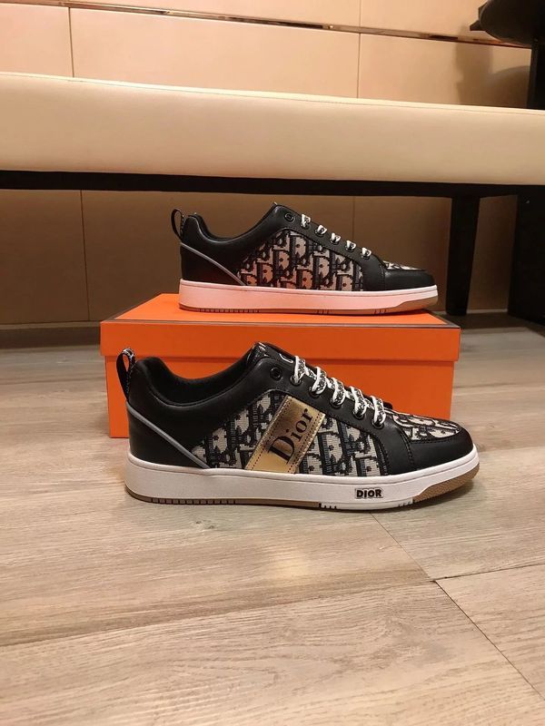 Dior B27 Shoes photo 4