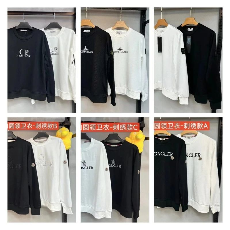 Moncler Sweatshirt photo 4