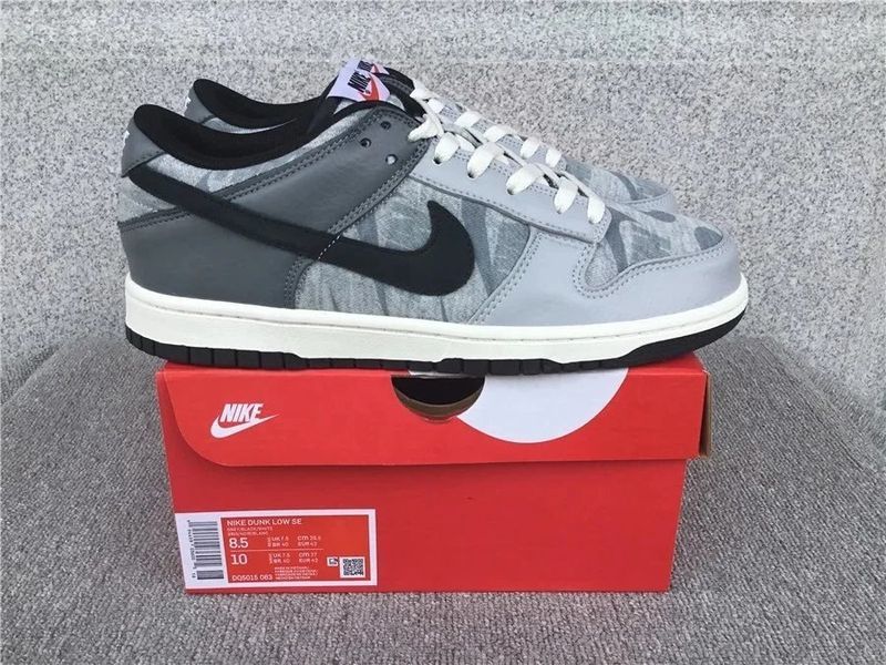 Nike Dunk Low Shoes photo 4