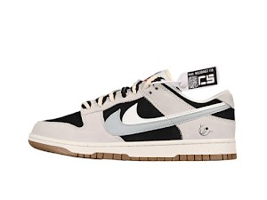 Nike Dunk Shoes photo 3