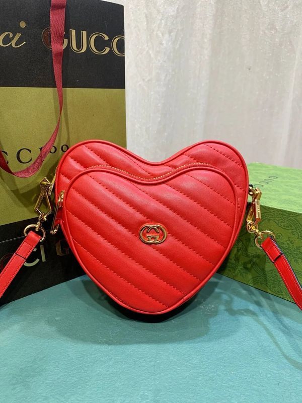 GUCCI Handbags photo 4