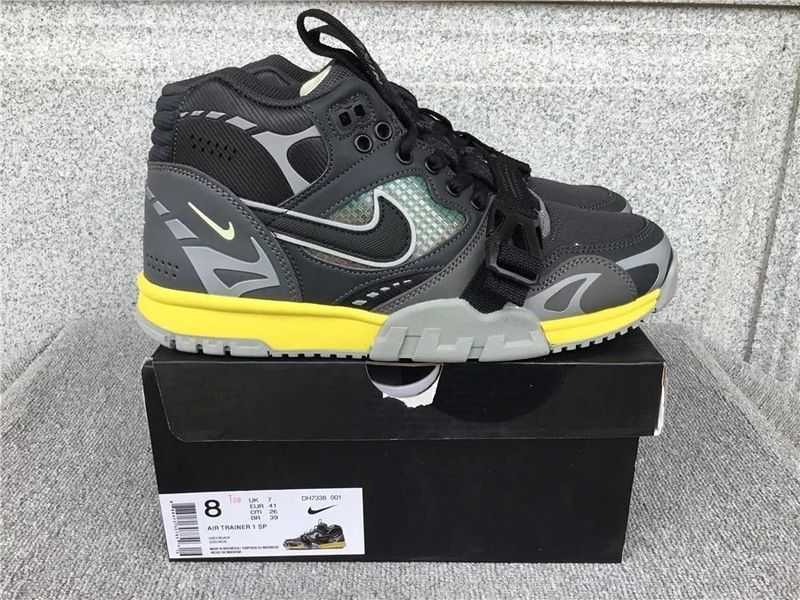 Nike Air Trainer 1 Shoes photo 4