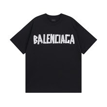 Balenciaga T-Shirt photo 2
