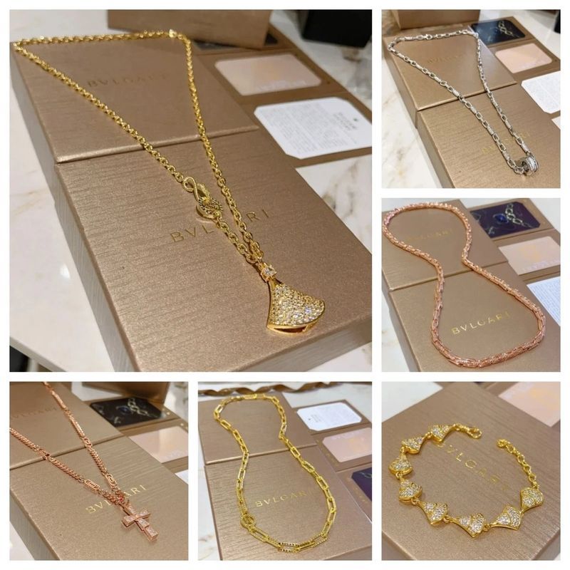 Bulgari Necklace photo 4