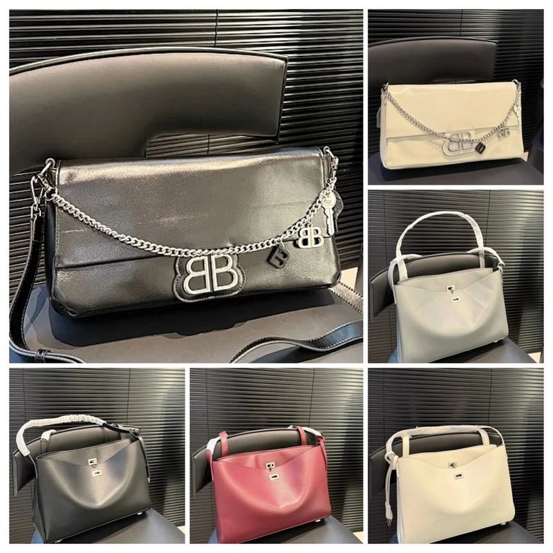 Balenciaga Handbag photo 4