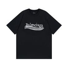 Balenciaga T-Shirt photo 3