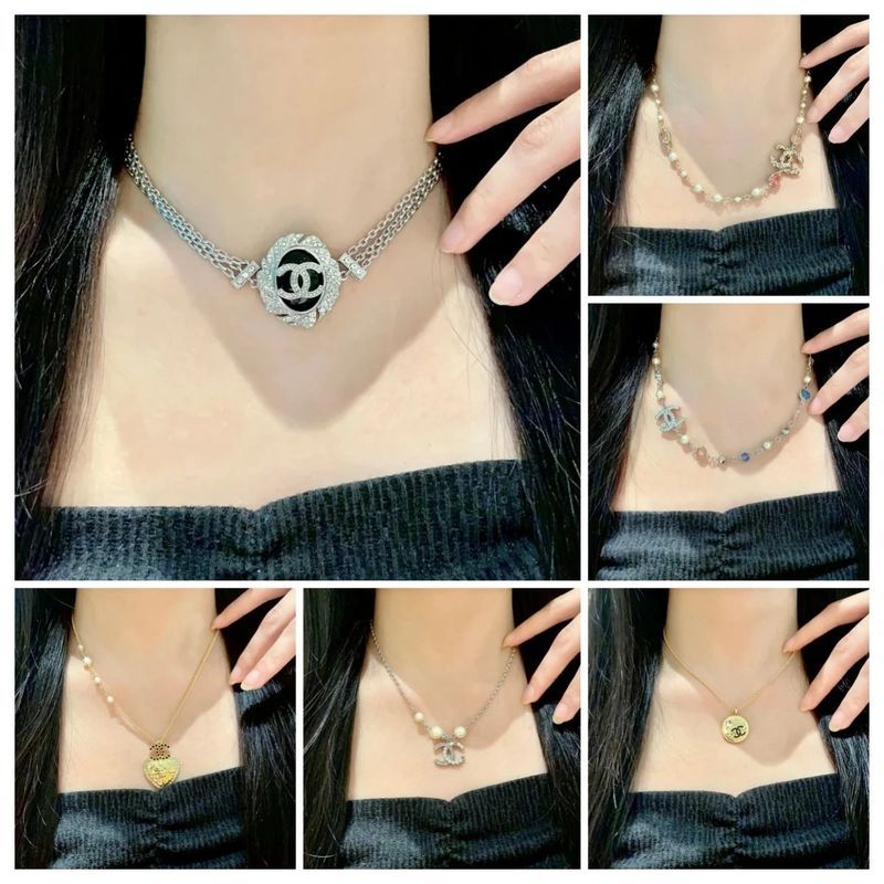 CHANEL Necklace photo 4