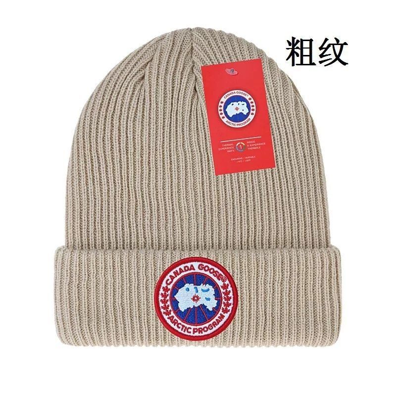 Canada Goose Beanie photo 4