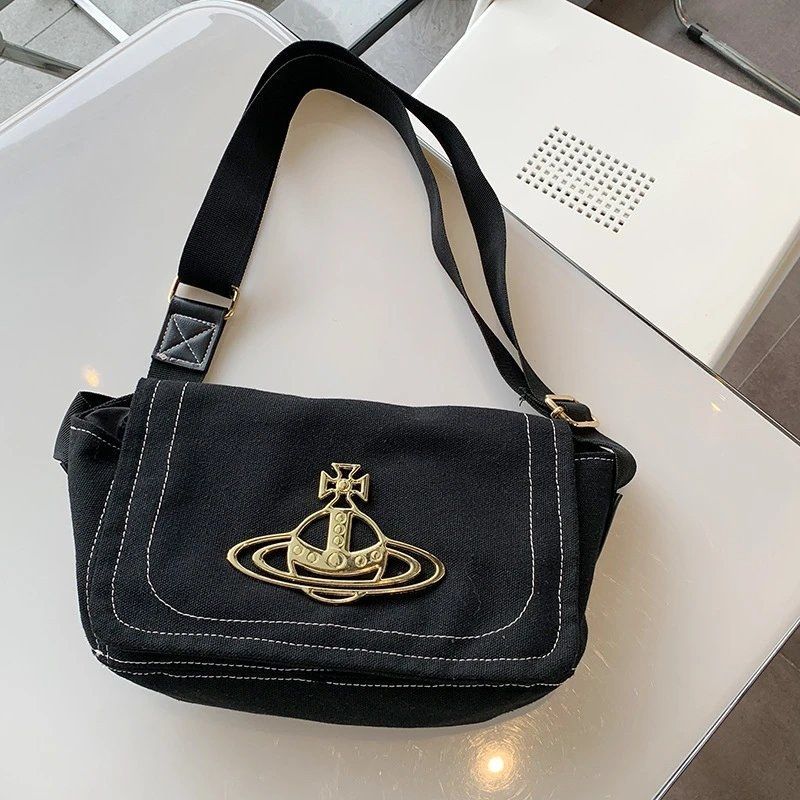 Vivienne Westwood Shoulder Bag photo 4
