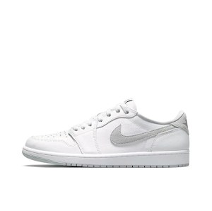 Jordan Air Jordan 1 LOW Shoes photo 3