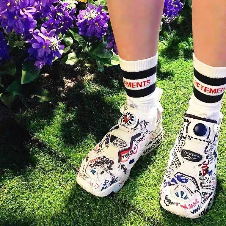VETEMENTS Socks photo 4