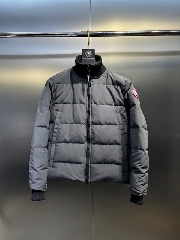 Canada Goose Down Jacket photo 4